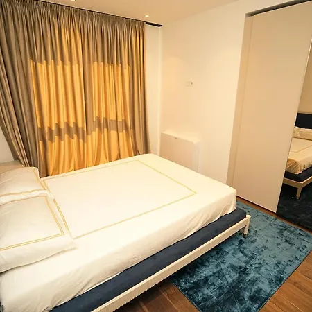 Royal Pearl Collection Apartman